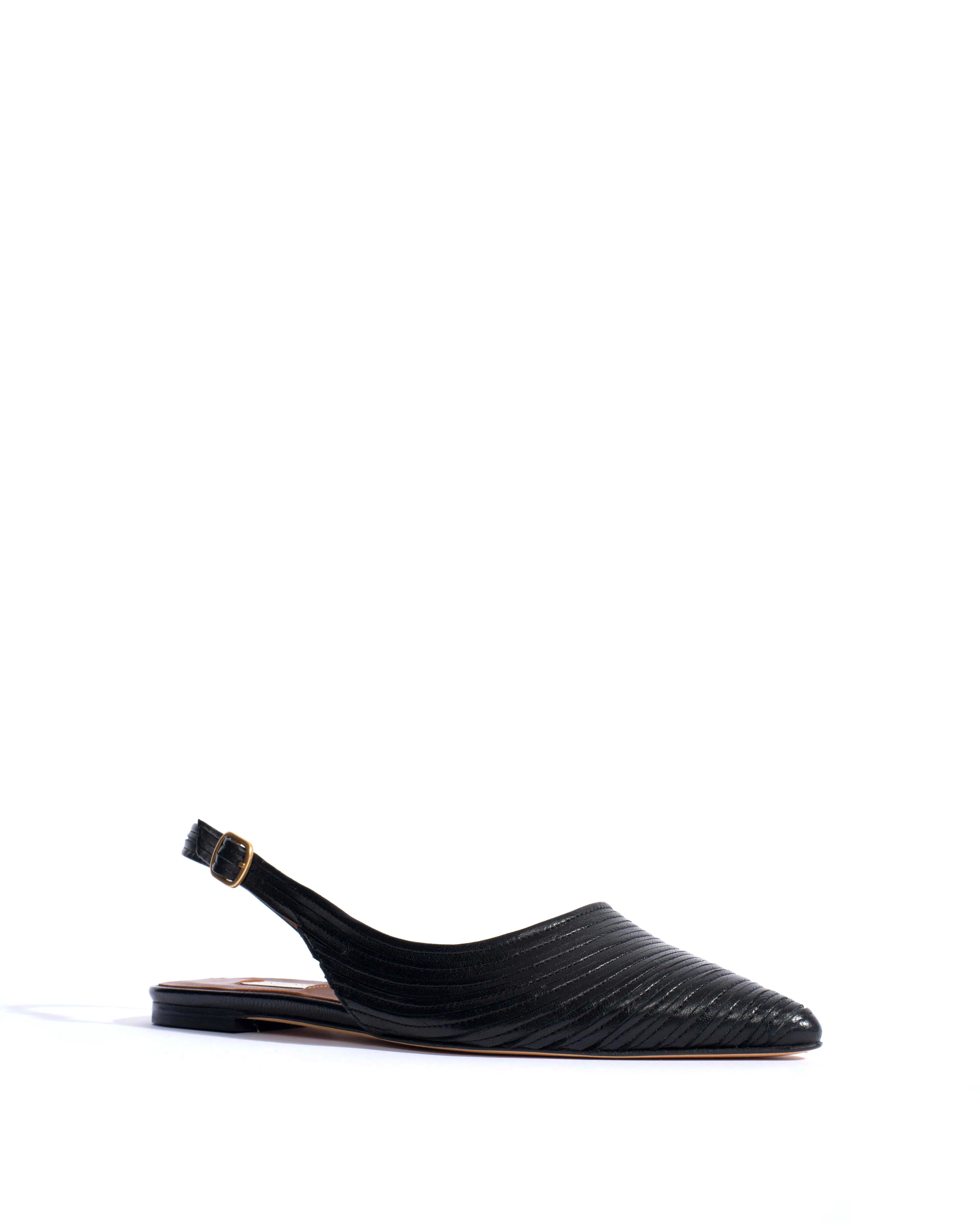 Carla 10 Shiny lamb Black
