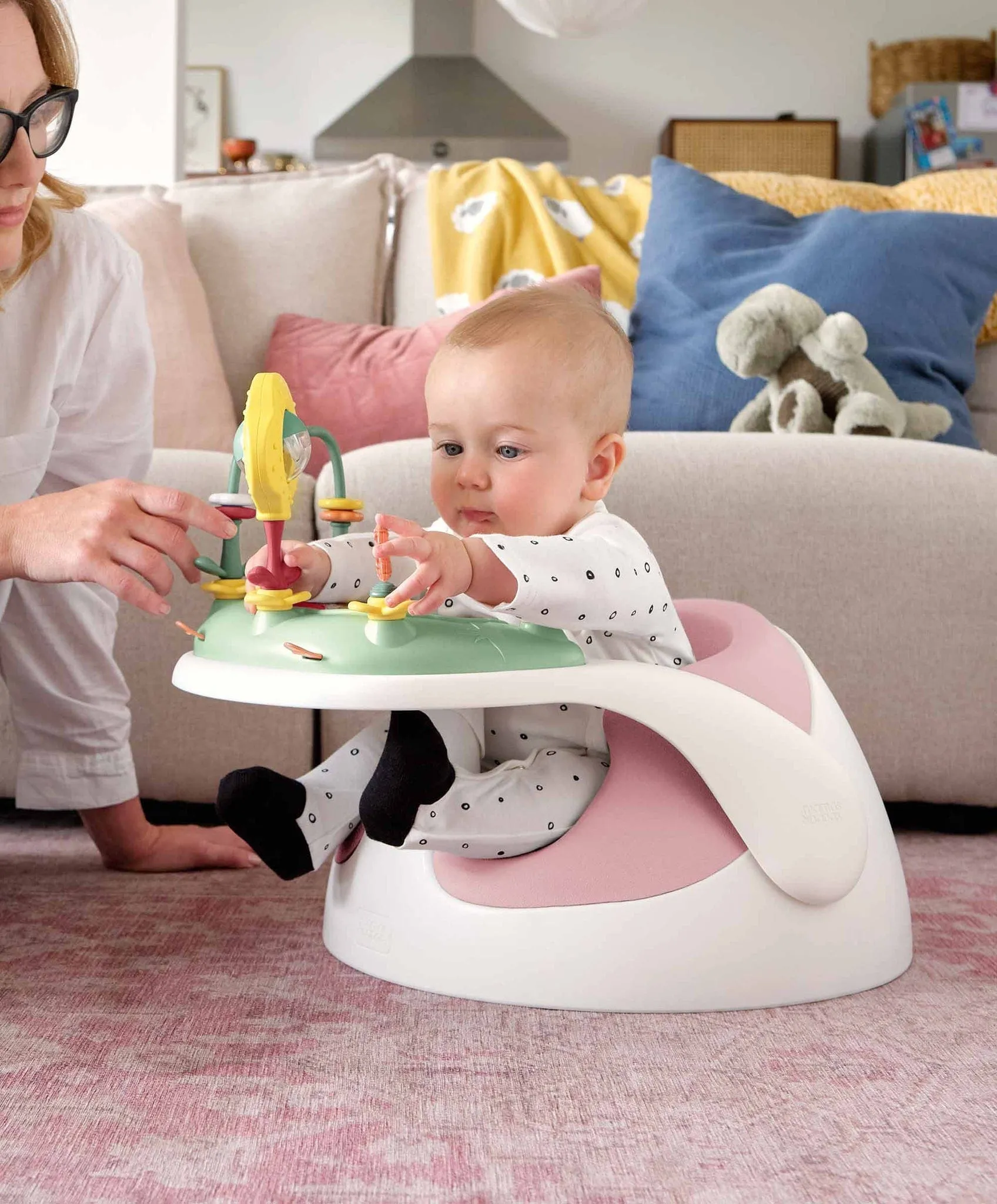 Mamas & Papas Baby Snug and Activity Tray - Blossom