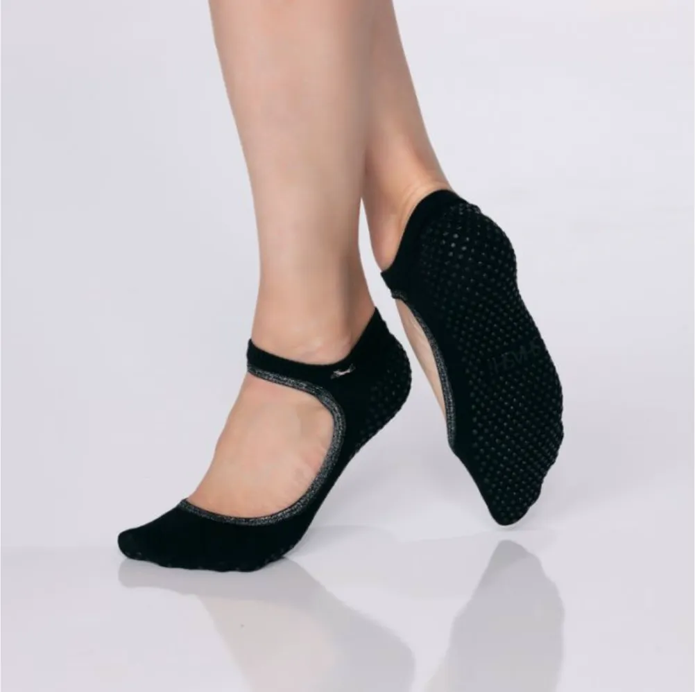 MARY JANE REGULAR TOE WITH TRIM - BLACK W/ SILVER TRIM