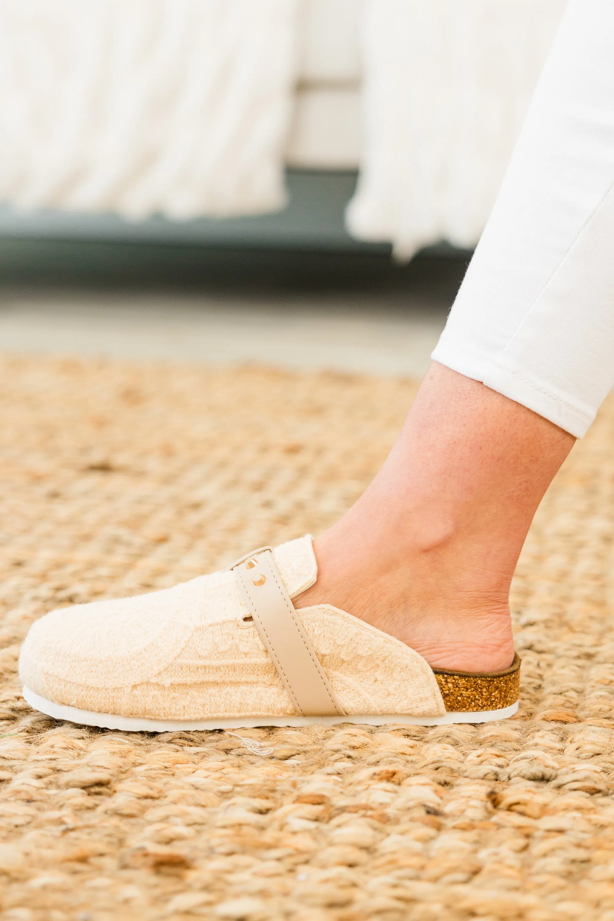 News To Me Sandals, Cream