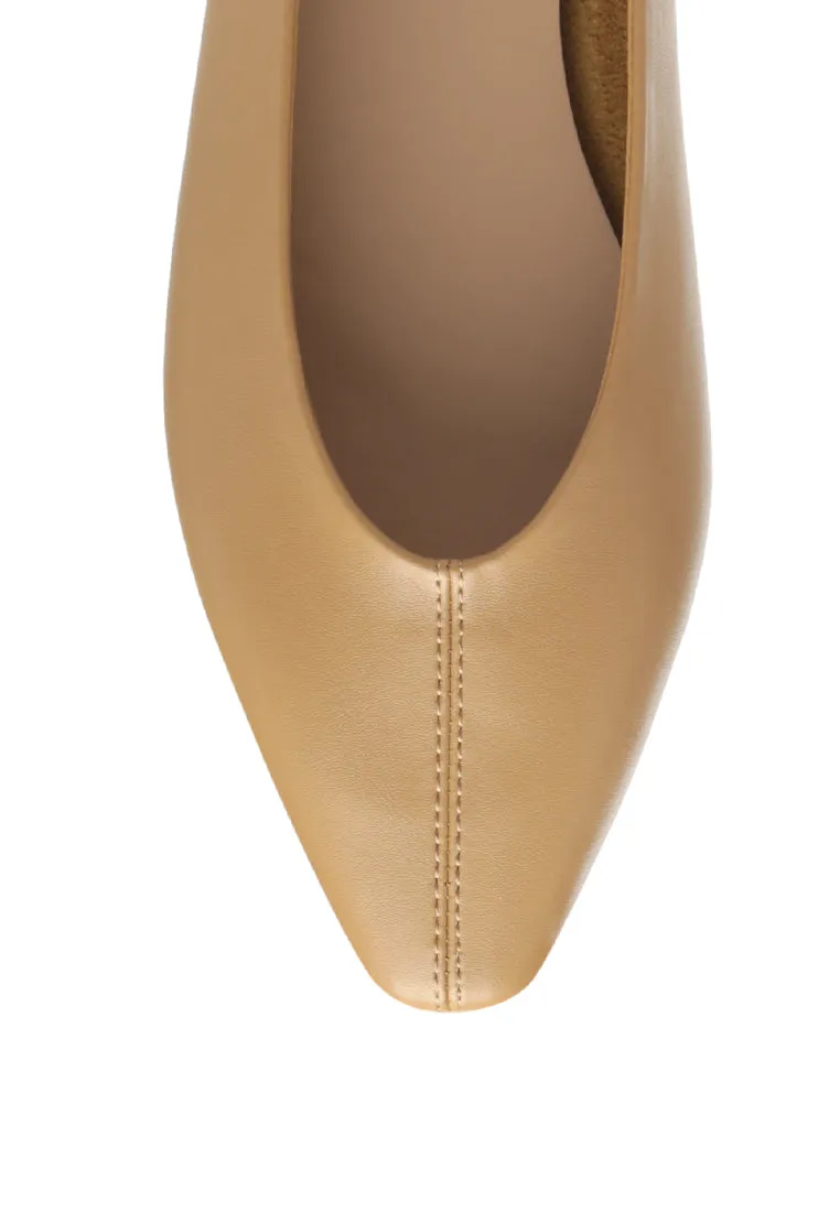 pointed toe ballerinas