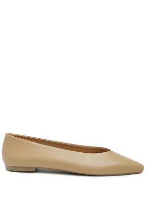 pointed toe ballerinas