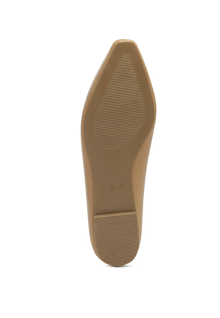 pointed toe ballerinas