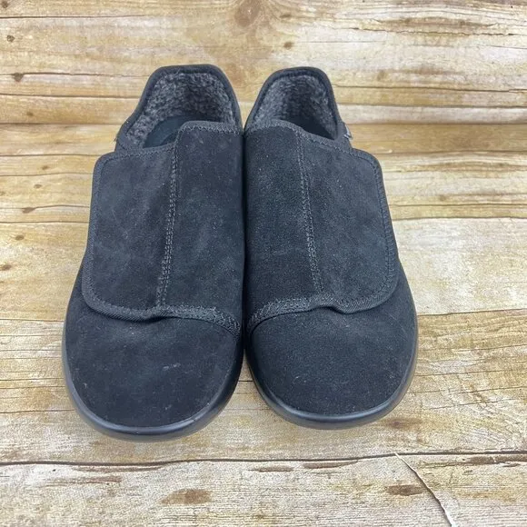 Propet Coleman Men's Slipper Black Suede Size 10 1/2 M (D)  MXA003M