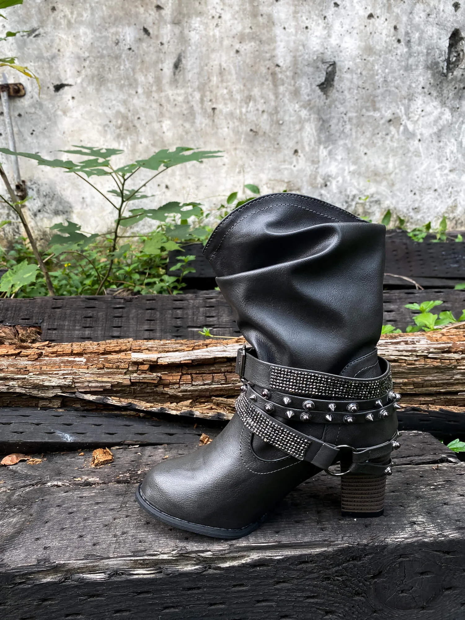 Rivet Strap-Wrapped Moto Boots - Charcoal