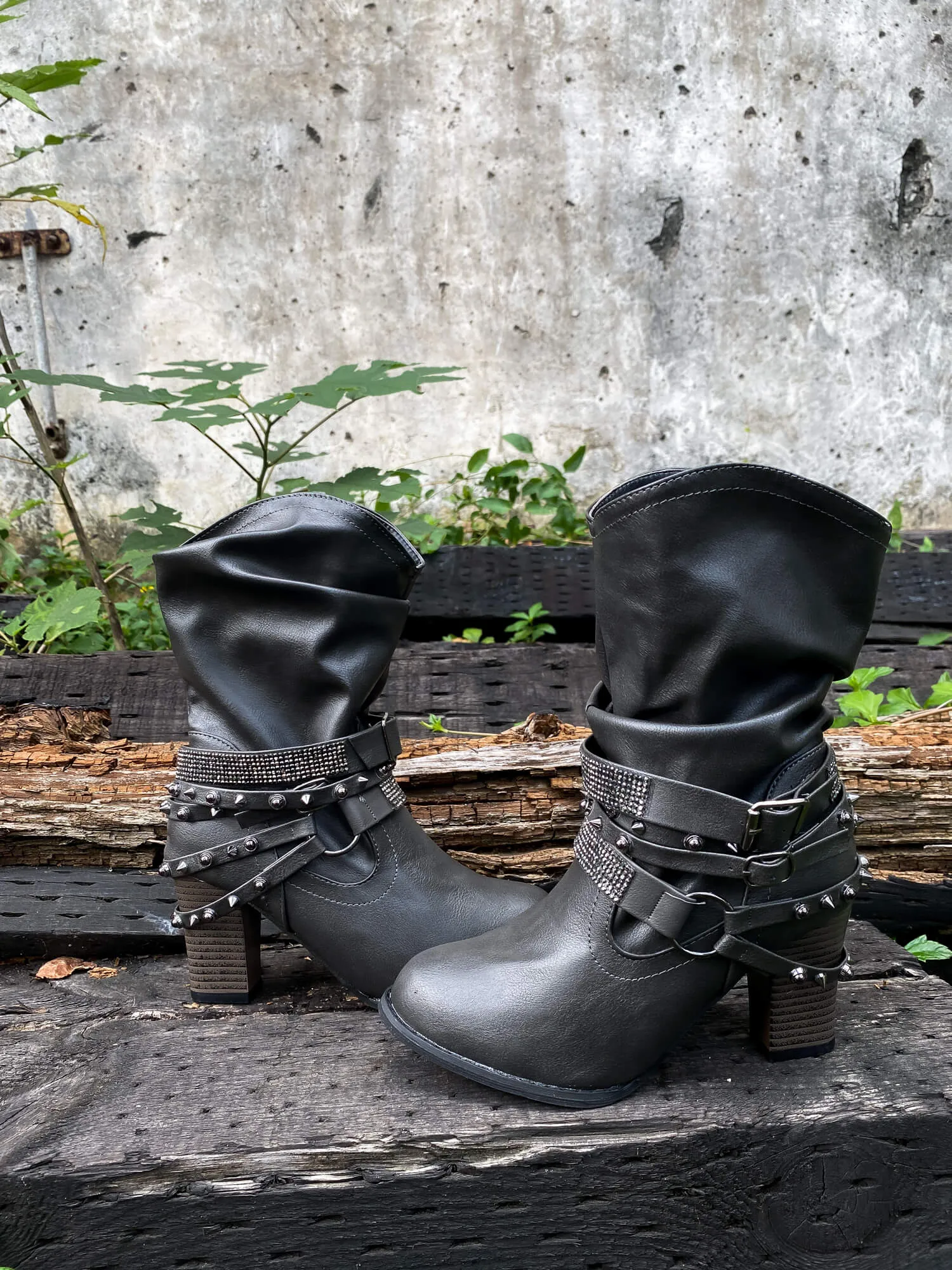 Rivet Strap-Wrapped Moto Boots - Charcoal