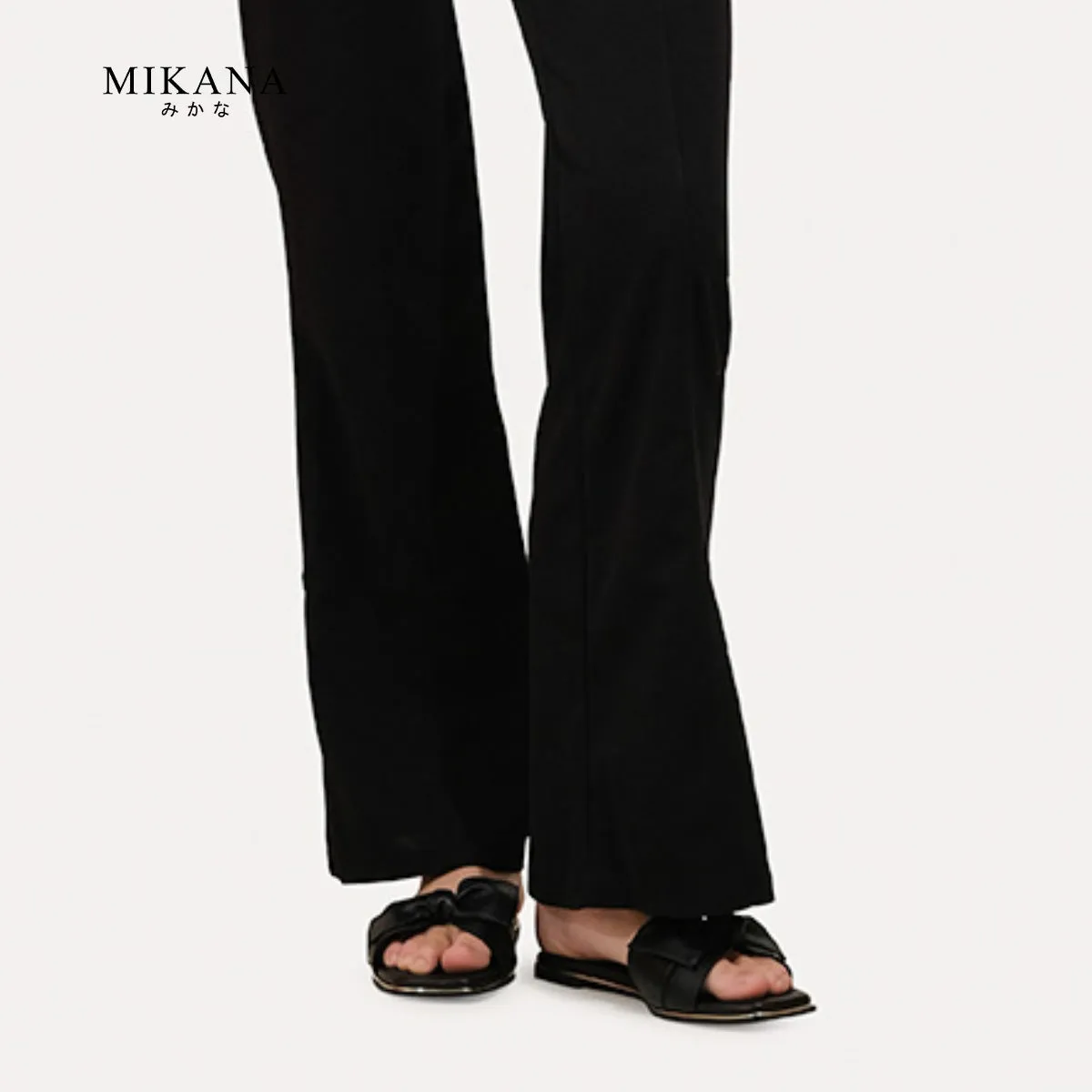 Sleek Slides Kazumi Flats Sandals
