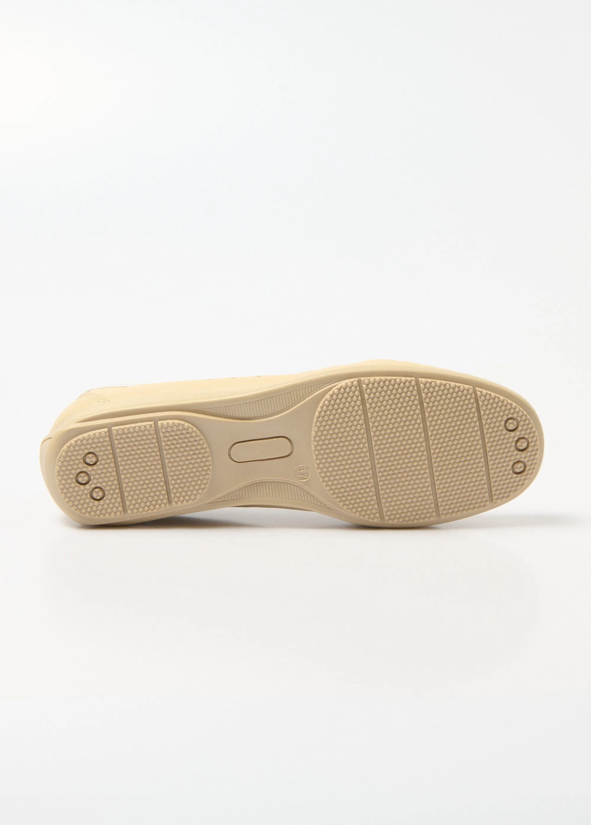 Soft leather comfort width moccasins